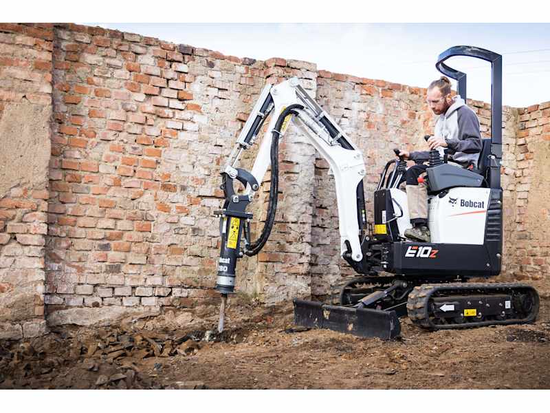 E10z Mini Excavator – 斗山山猫有限公司