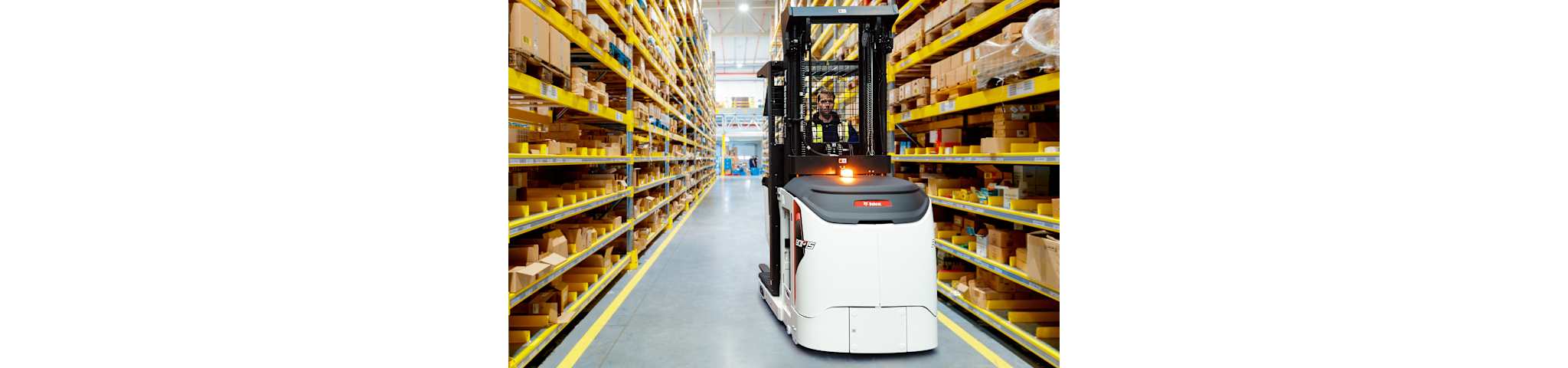 THE COMPLETE WAREHOUSE SOLUTION